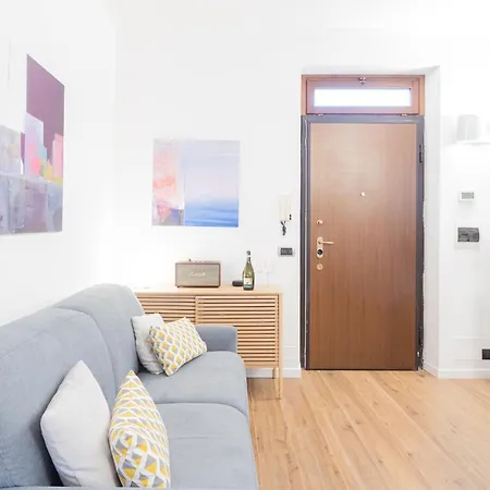 Rosart House By Rent All Côme